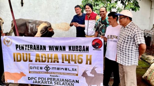 Once Mekel Turun Langsung Salurkan Kurban, Ini Lokasinya di Jakarta
