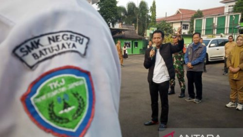 Bupati Purwakarta Kirim Lagi 45 Siswa ke Barak Militer, Sebut Banyak Peminatnya
