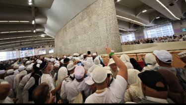 Panduan Lengkap Lempar Jumrah: Tata Cara dan Doa yang Harus Dibaca