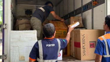 KAI Logistik Gratiskan Pengiriman Bantuan untuk Korban Bencana Sumatera
