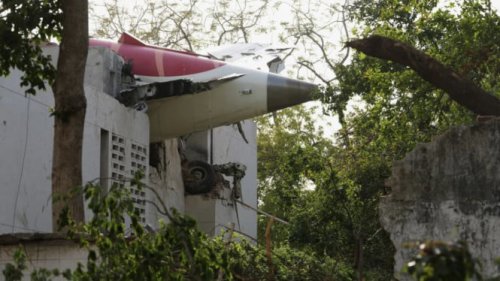 Kecelakaan Air India: Hantam Kampus Kedokteran, 5 Mahasiswa Tewas