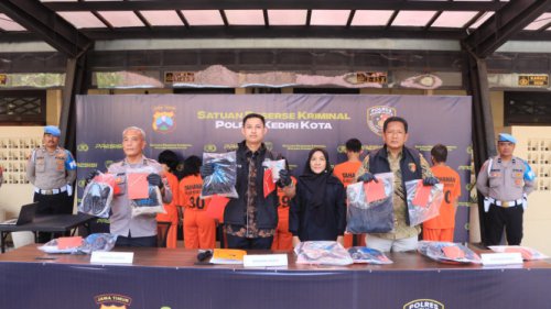 Komplotan Emak-emak Pencuri Lintas Provinsi Ditagkap, Beraksi di Mal Kediri hingga Jogja