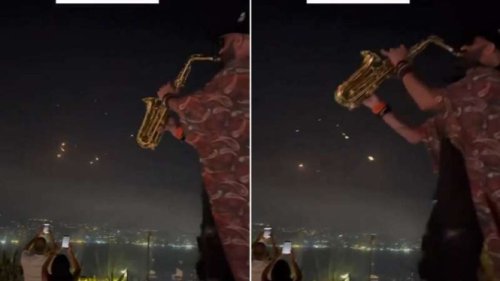 Viral Pria di Lebanon Bermain Saksofon saat Rudal Iran Hujani Israel