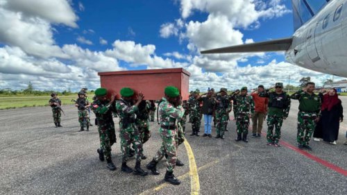 Begini Aksi Biadab OPM Aniaya Brutal Hingga Tewas Prajurit TNI yang sedang Mengantarkan Obat-obatan
