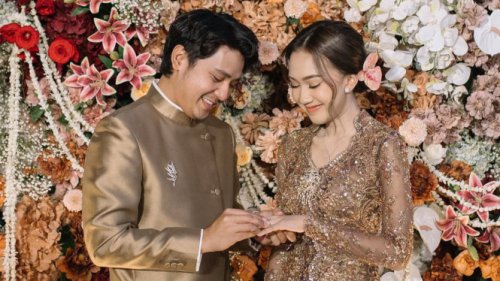 Arbani Yasiz Resmi Melamar Raissa Ramadhani