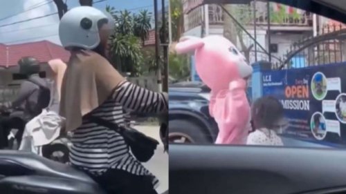Miris! Orangtua Kembali Jadikan Anaknya Alat Mengemis, Berdiri di Pinggir Jalan dengan Kostum Badut
