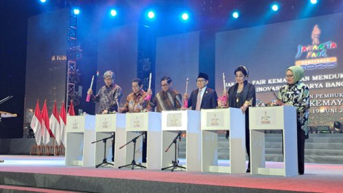 Jakarta Fair 2025 Resmi Dibuka, Targetkan Transaksi Lebih dari Rp7,5 Triliun