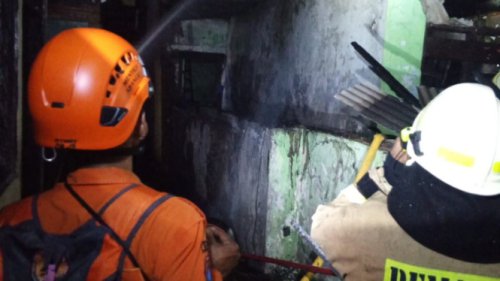 Top 7+ Rumah di Tebet Jaksel Dilanda Kebakaran, Seorang Remaja Perempuan Meninggal