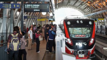 Tarif Rp80 LRT Jabodebek Disambut Antusias, Tembus 158 Ribu Pengguna