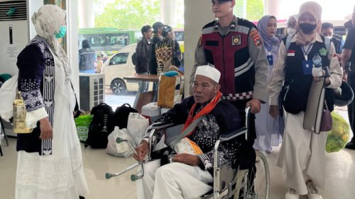 Polri All Out Kawal Kepulangan Jemaah Haji