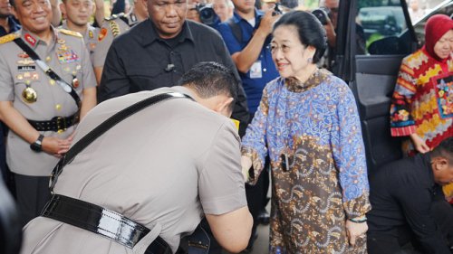 PDIP Tegaskan Hubungan Megawati dengan Kapolri Baik-baik Saja