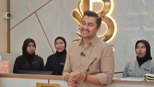 Anjasmara Selalu Tampil Fresh, Ini Rahasia Penampilannya!