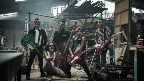 Kuntilanak dan Pocong Kini Jadi Lirik Lagu! Prison Of Blues Angkat Cerita Horor Nusantara ke Panggung Internasional
