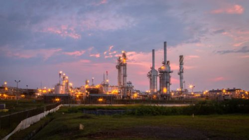 MedcoEnergi Akuisisi Hak Partisipasi Repsol di PSC Corridor