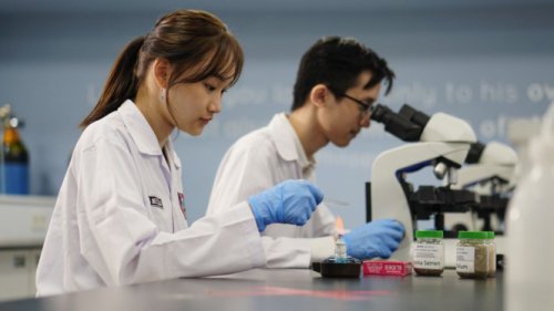 Jawab Kebutuhan SDM Kefarmasian, FIKES UPH Resmi Buka Program Profesi Apoteker