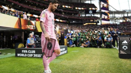 Terpopuler: Kapten Kirgistan Menangis, Lionel Messi Cs Jadi Ayam Sayur di Hadapan PSG