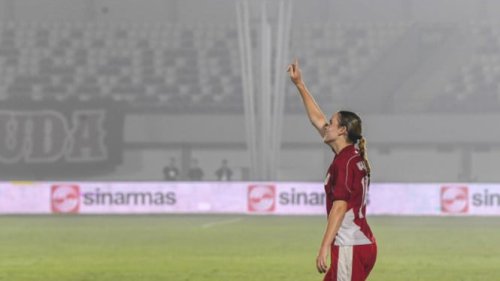 Bikin Haru, Pemain Naturalisasi Timnas Putri Indonesia Dedikasikan Gol untuk Mendiang sang Nenek