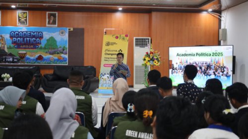 Academia Politica Latih Pelajar di Ambon soal Perubahan Iklim dan Pelestarian Laut