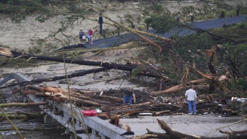 Korban Tewas Banjir Bandang di Texas Bertambah Jadi 82 Orang, Puluhan Lainnya Hilang