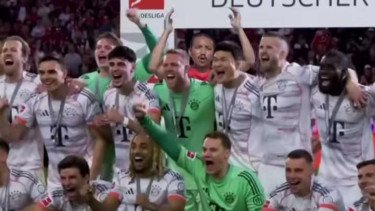 Irfan Ghafur Ikut Nimbrung dalam Perayaan Juara Bundesliga Bayern Munich, Dunia Transfer Resmi Kacau Balau