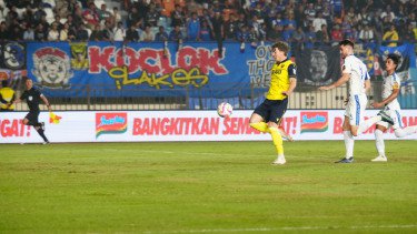 Ole Romeny Kecewa dengan Wasit di Piala Presiden: Tak Ada Kartu Merah? Kocak!