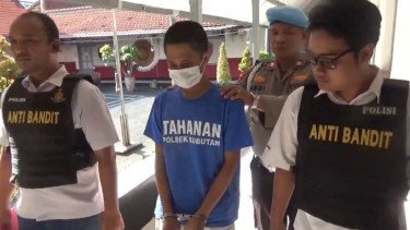 Tak Berkutik! Raja Jambret Stasiun Pasar Turi Dibekuk Gara-gara Jalanan Macet