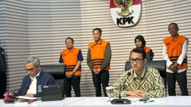 KPK Tahan 4 Tersangka Kasus Pemerasan Izin Kerja TKA di Kemnaker