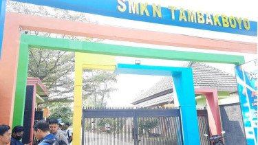 Viral! Video Makan Bergizi Gratis Berbelatung di SMKN Tambakboyo, Siswa: Saya Tidak Diskors