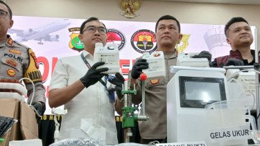 Polisi Sita Vape Isi Narkoba Rp60 Miliar, Dikemas 4 WNA Dalam Botol Sabun