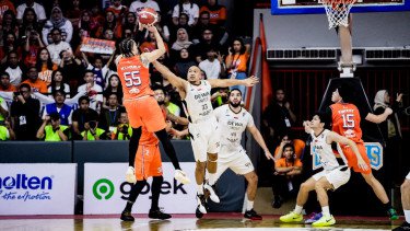 Cara Nonton Live Streaming Game 3 Final IBL Pelita Jaya Vs Dewa United Banten, Siapa Jadi Juara?