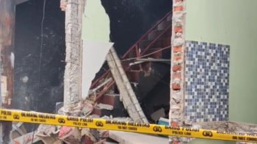 Rumah di Jaktim Hancur Akibat Ledakan Gas 12 Kg, Lansia Alami Luka Bakar