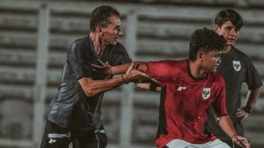 Dua Kali Gagal, Masih Pantaskah Gerald Vanenburg Latih Timnas Indonesia U-23?