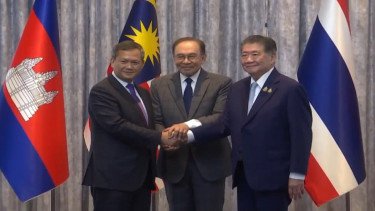 Anwar Ibrahim Prihatin Thailand-Kamboja Bentrok Lagi: Setop Perang, Kembali ke Jalur Diplomasi
