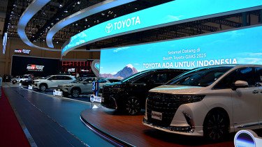 Daftar Harga MPV Toyota November 2025, Mulai Calya Sampai Alphard HEV