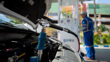PGN Bagikan Converter Kit BBG Bagi 40 Kendaraan Online di Jakarta dan Surabaya