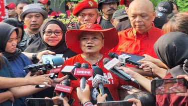 Ribka PDIP: Ketum Partai Lain Cuma Angkut Beras, Ibu Mega Kirim Kapal RS Apung