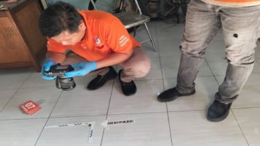 Peluru Nyasar Kena Rumah Warga di Makassar, Polisi Turun Tangan