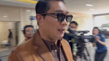 KPK Duga Ridwan Kamil Beli Mobil Mercy Milik BJ Habibie dari Hasil Uang Korupsi