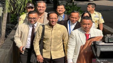 Hotman Paris ke Prabowo: Hanya Butuh 10 Menit untuk Buktikan Nadiem Makarim Tak Bersalah!