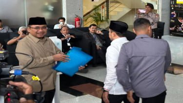 Rumah Eks Menag Yaqut Digeledah KPK! Skandal Kuota Haji Makin Panas