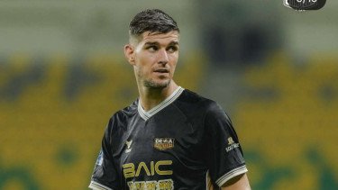 Top 5+ Fakta Menarik Malut United Hajar Dewa United: Beda Nasib Eks Persib