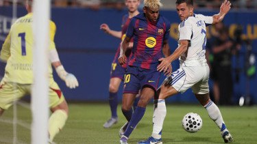 Klub Milik Orang Kaya Indonesia DIbantai Barcelona