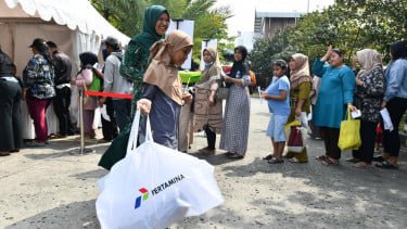 Pertamina Warnai Hari Pramuka 2025 Lewat SESAMA: Seribu Seragam Sekolah Bersama Pertamina