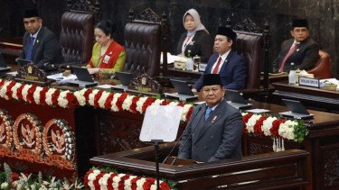 Tak Pakai Baju Adat, Prabowo Lanjutkan Tradisi SBY Pakai Jas di Sidang Tahunan MPR