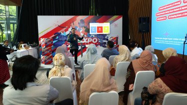 Skala Lokal, Visi Global: Strategi UMKM Bersaing di Pasar Nasional Dibedah di SMEXPO Merah Putih