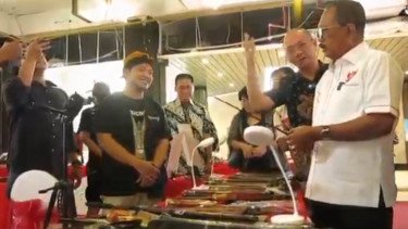 Dua Keris Pusaka Presiden Prabowo Dipamerkan di Surabaya