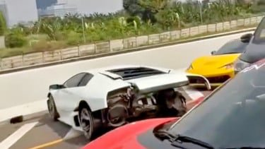Tabrak Pembatas Tol, Pengemudi Lamborghini Putih Terancam Bayar Ganti Rugi Fantastis