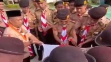 Viral Siswa Potong-potong Bendera Merah Putih dalam Ujian Pramuka, Kepala Sekolah Minta Maaf!