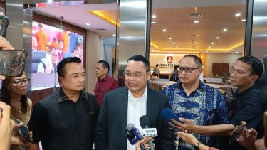 Ridwan Kamil Absen, Pengacara Tegaskan Tak Ada Pesan Khusus Jelang Hasil Tes DNA