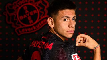 Claudio Echeverri Resmi Berlabuh di Bayer Leverkusen, Dilatih Erik Ten Hag